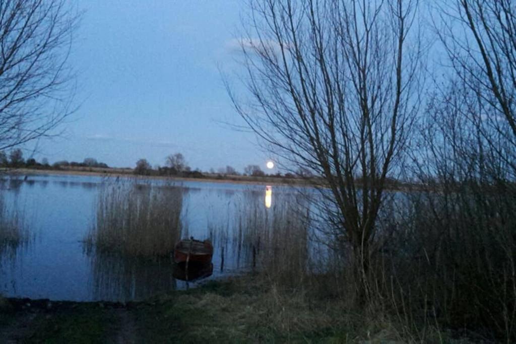 Entspannen Im Dorf Am See Zahren Εξωτερικό φωτογραφία